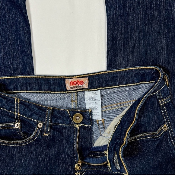 Y2K No Boundaries Low Rise Bootcut Jeans - Picture 6 of 6